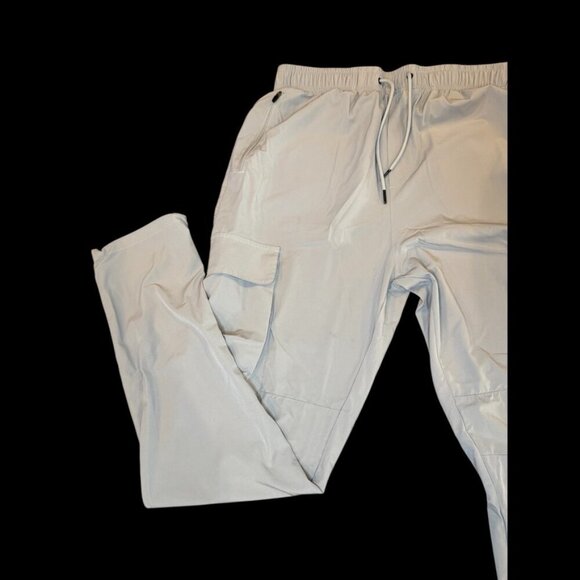 YoungLAMen's cargo joggers size XL - Picture 2 of 9